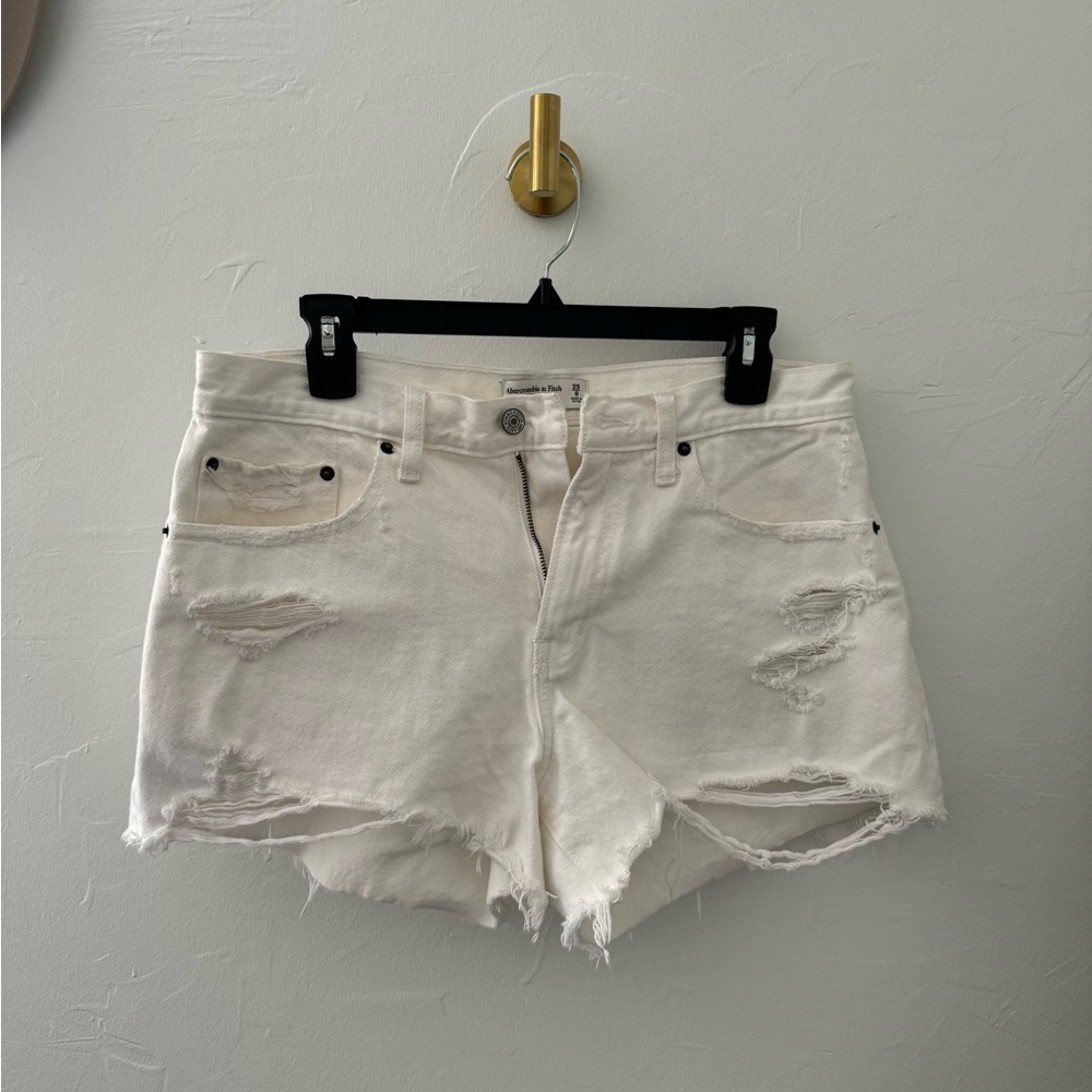Abercrombie and Fitch Short